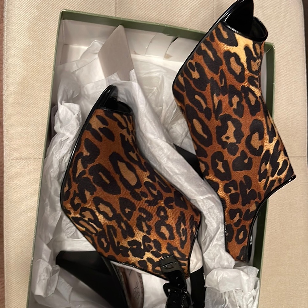 J. RENEE Zula  Shoes  Leopard Print Bootie Heel Sandal Sz. 10ww